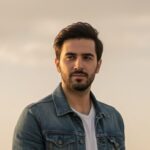 نوید شاه محمدی - کاربر سایت آرکی فایل